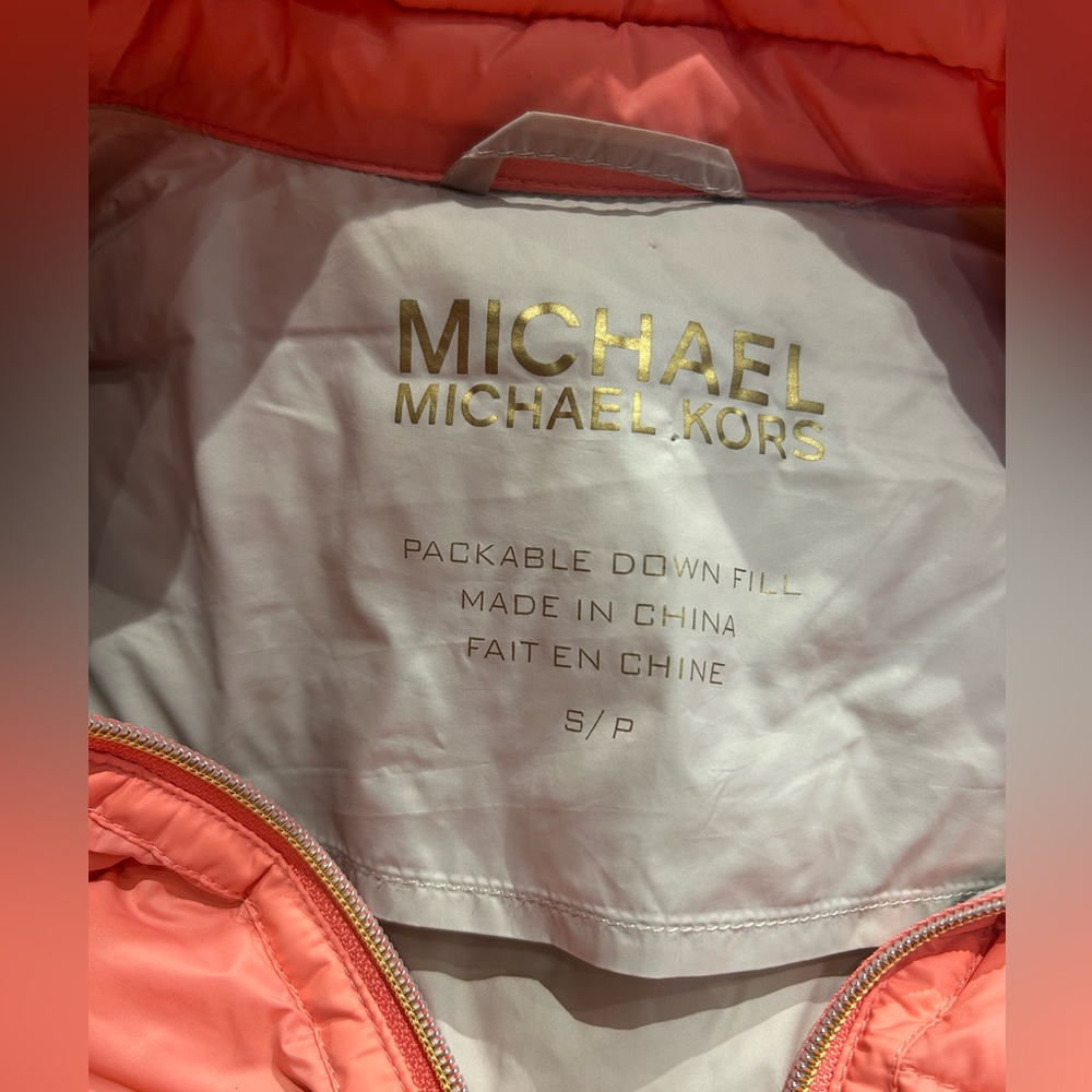 Michael Kors Packable Downfill Puffer Jacket - Picture 10 of 10